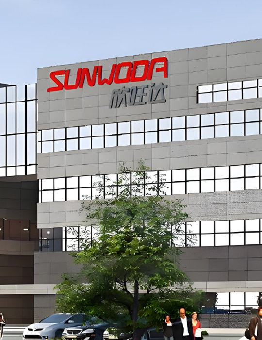 欣旺達(dá)引入潔臣士A95駕駛式洗地機(jī)：智能化清潔解決方案賦能高端制造業(yè)環(huán)境升級(jí)